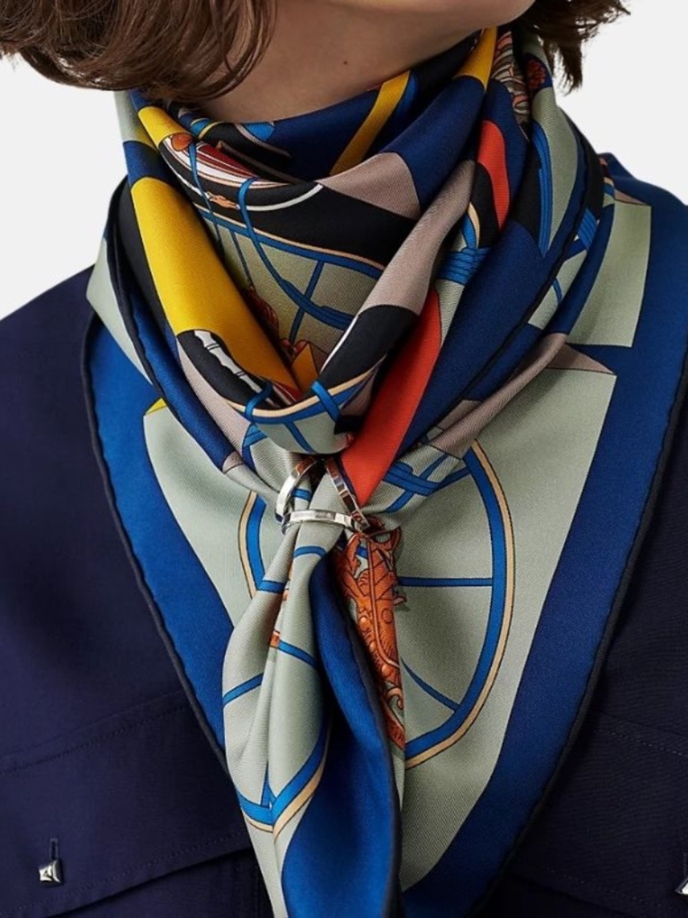 HERMES Trio Scarf Ring in SILVER with Hermes gift box and ribbon, over 30% off!